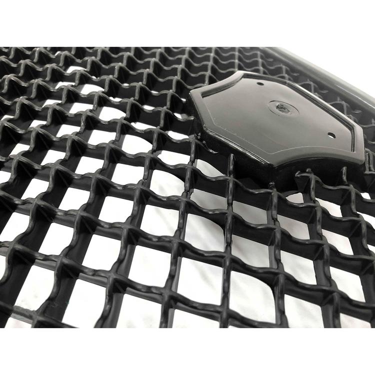 Решетка радиатора на Газель Бизнес "Бентли с площадкой под эмблему" черная УЦЕНКА