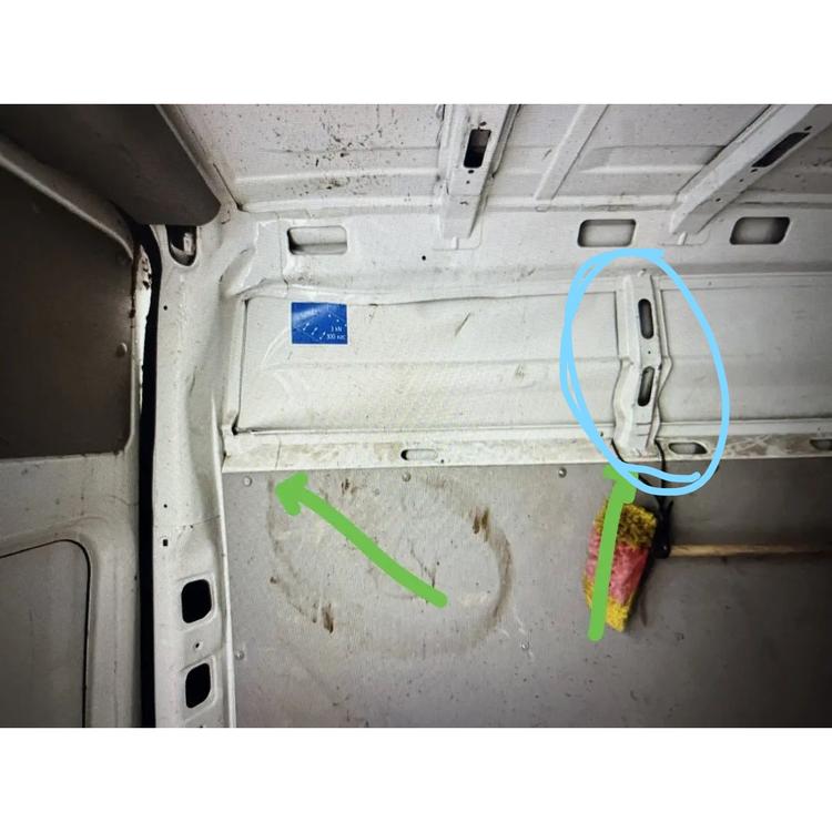 Распорка боковины средняя верхняя Некст ЦМФ