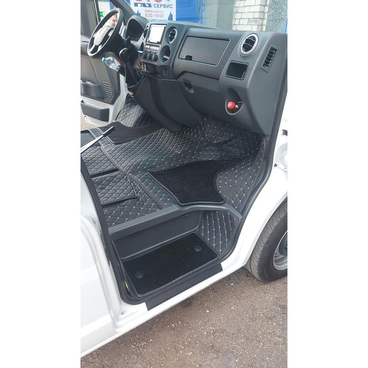 Ковры салона на Газель Некст "Премиум" (экокожа) комплект черный с серой строчкой "ромб" (8 элементов) без AIRBAG